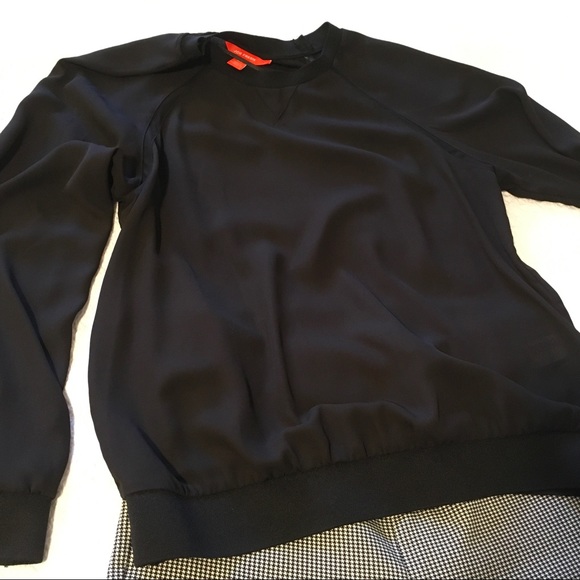 Joe fresh medium sized blouse. - Picture 1 of 4